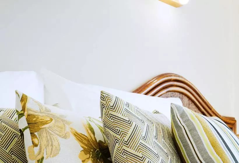 ホテル ALEGRIA Cartago Nova