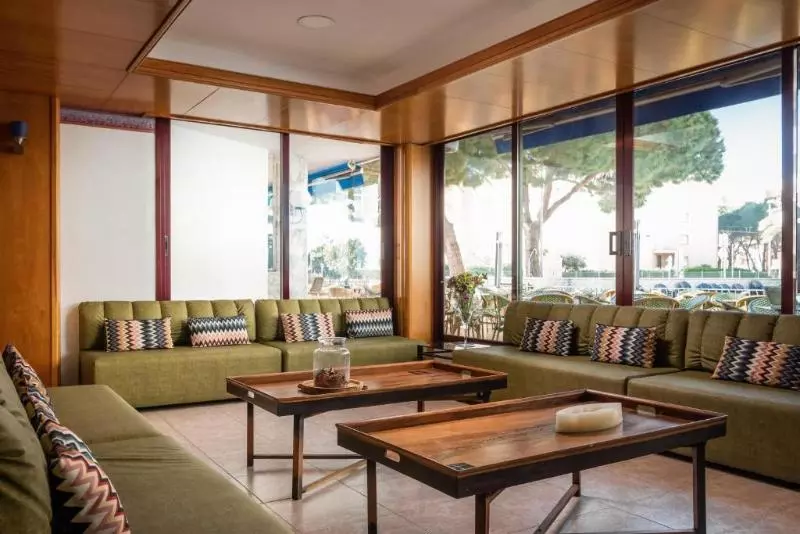 ホテル ALEGRIA Cartago Nova