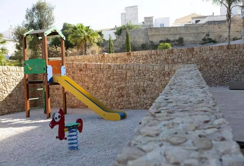 فندق Catalonia Mirador des Port