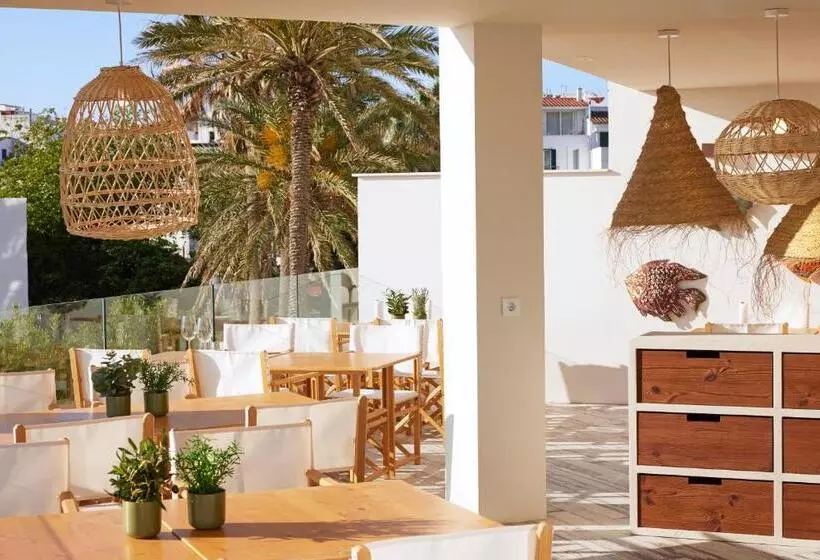 فندق Catalonia Mirador des Port