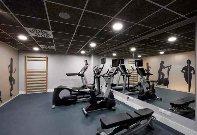 فندق Catalonia Mirador des Port