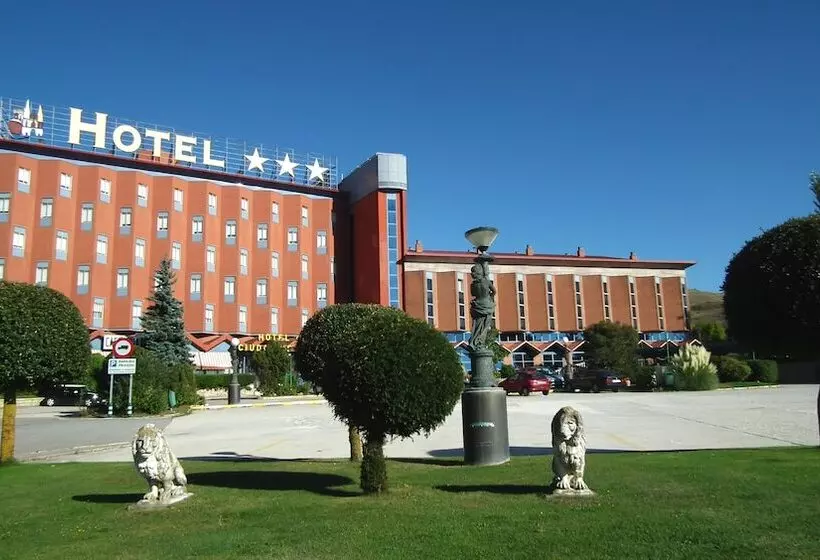 هتل Ciudad De Burgos