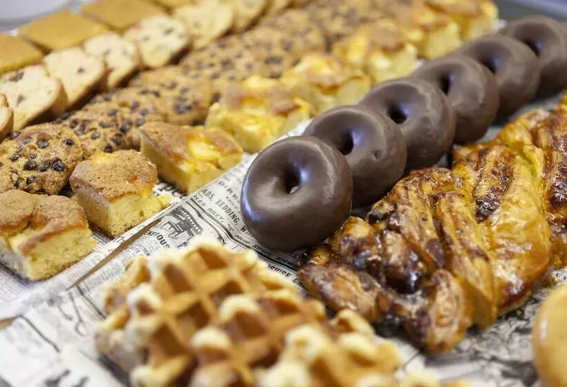 هتل Ciudad De Burgos