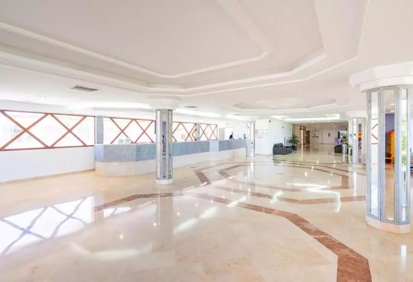 Club Hotel Aguamarina