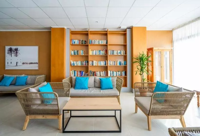 هتل Club Can Bossa