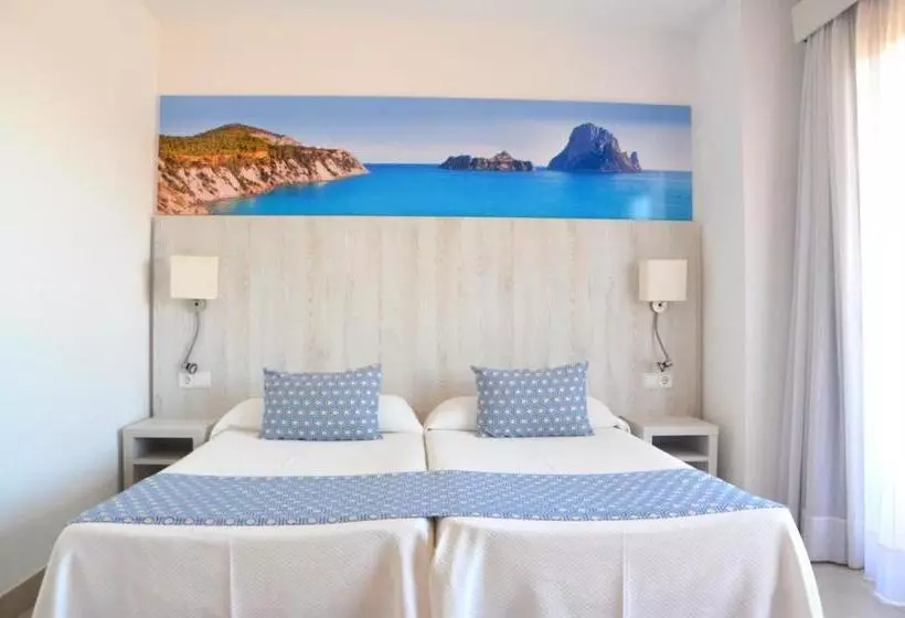 هتل Club Can Bossa