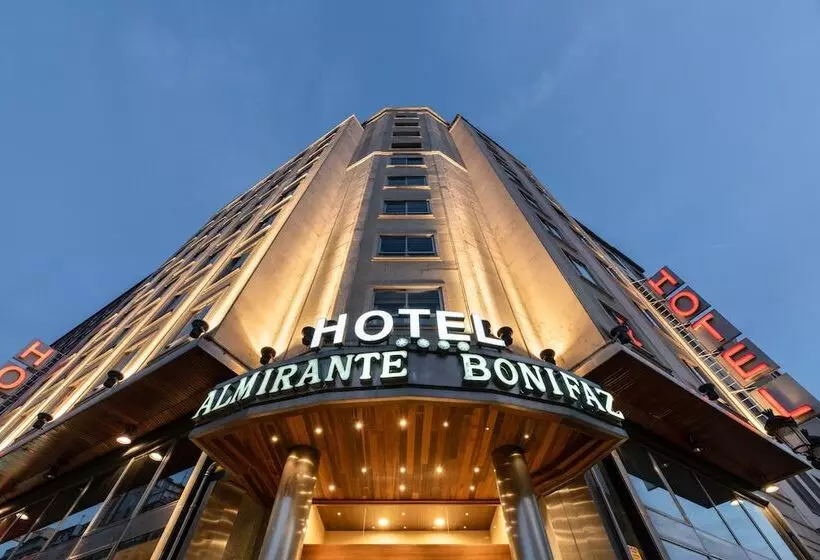 בית מלון כפרי Crisol Almirante Bonifaz