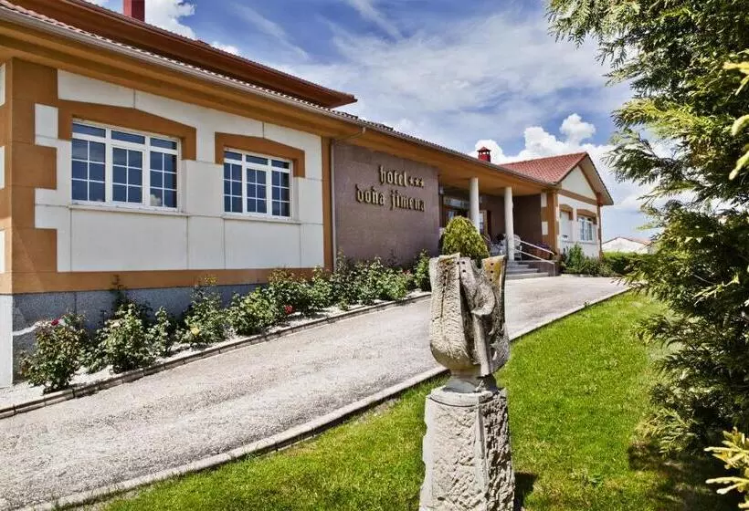 בית מלון כפרי Doña Jimena