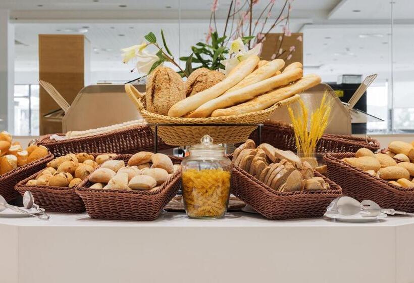 Els Pins Resort & Spa Emar Hotels