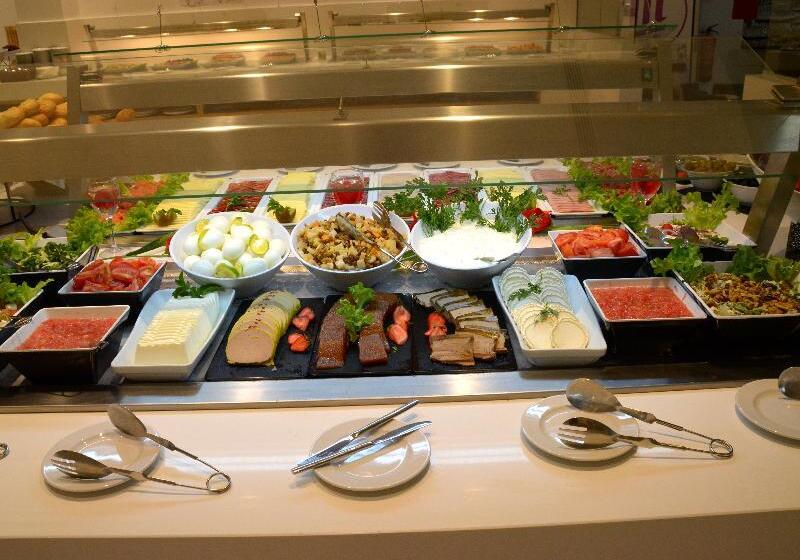 Els Pins Resort & Spa Emar Hotels