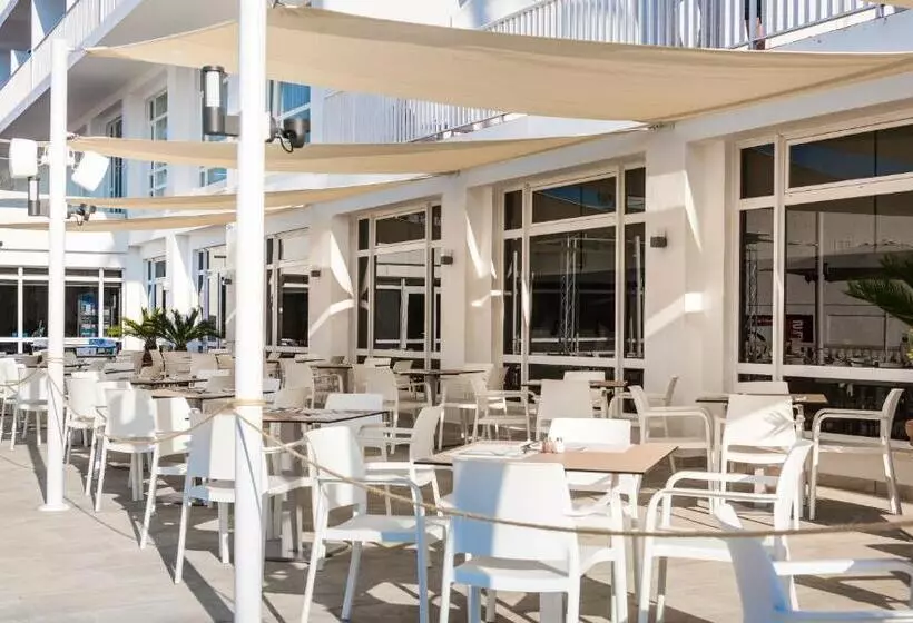 فندق Globales Condes De Alcudia