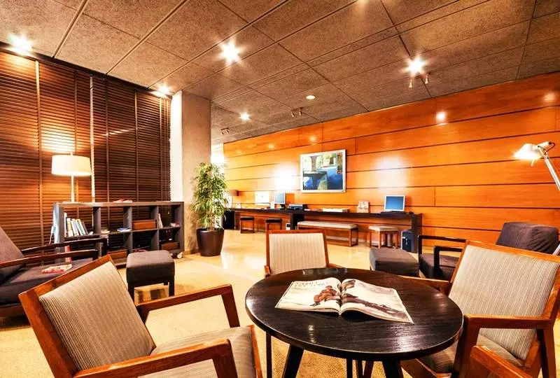 Отель Granollers