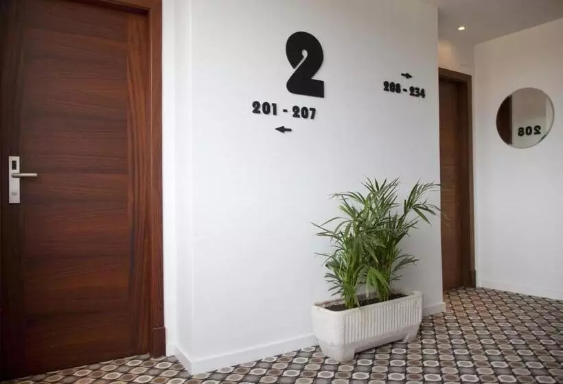 Отель HM Tropical