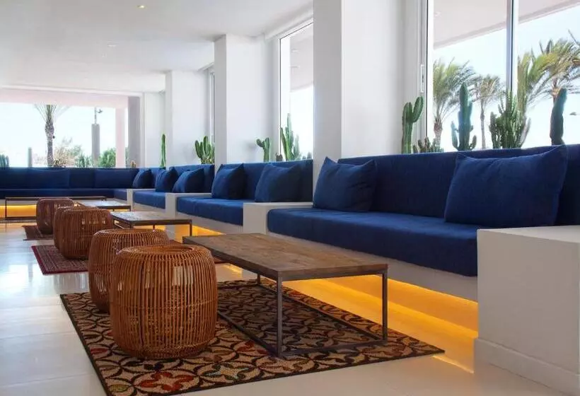 Отель HM Tropical