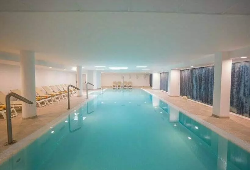 호텔 Iberostar Waves Cristina