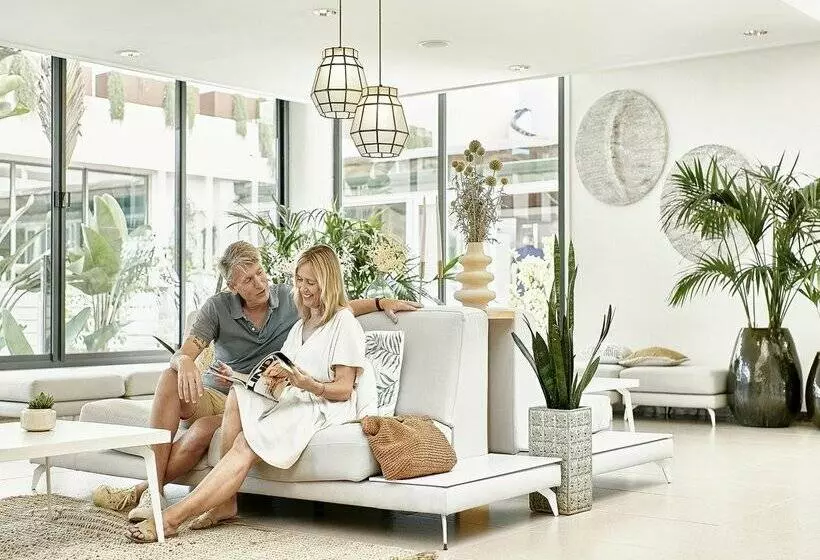 호텔 Iberostar Waves Cristina