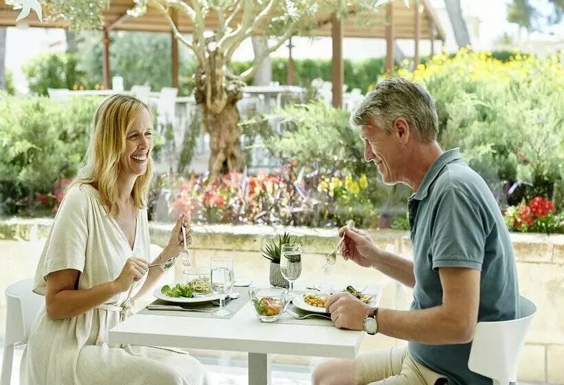 호텔 Iberostar Waves Cristina