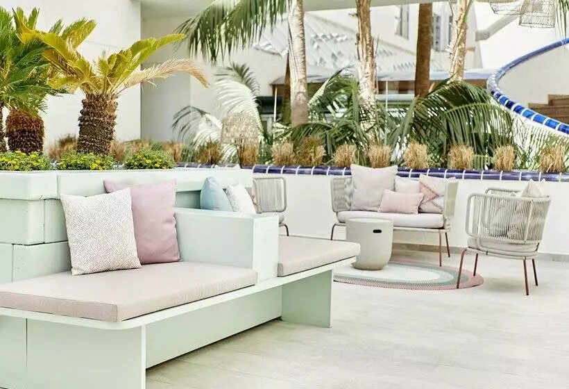 호텔 Iberostar Waves Cristina