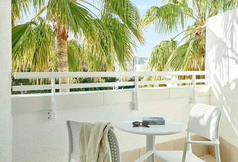 호텔 Iberostar Waves Cristina