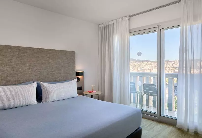 Отель Innside By Meliá Barcelona Apolo