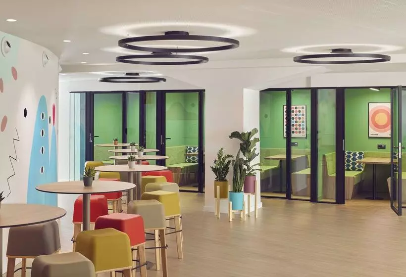 Отель Innside By Meliá Barcelona Apolo