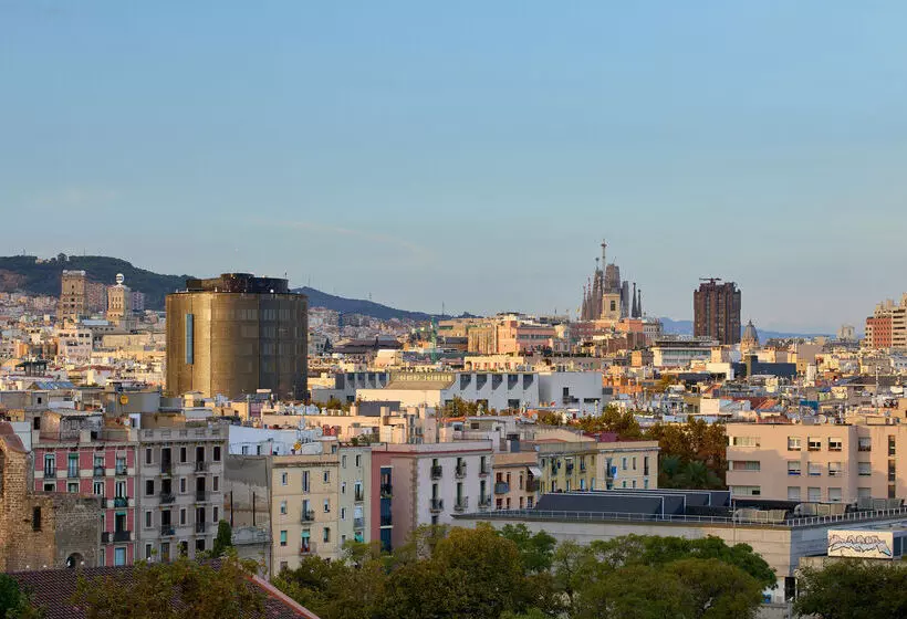 Отель Innside By Meliá Barcelona Apolo