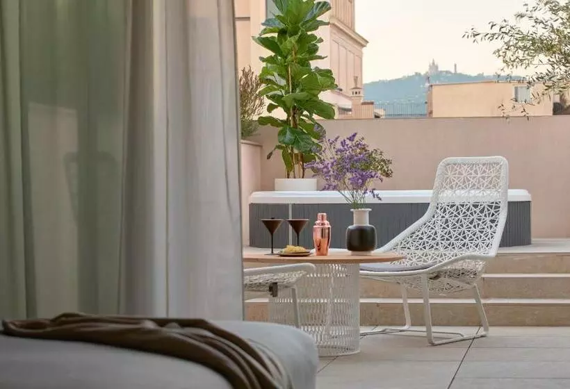 בית מלון כפרי Me Barcelona