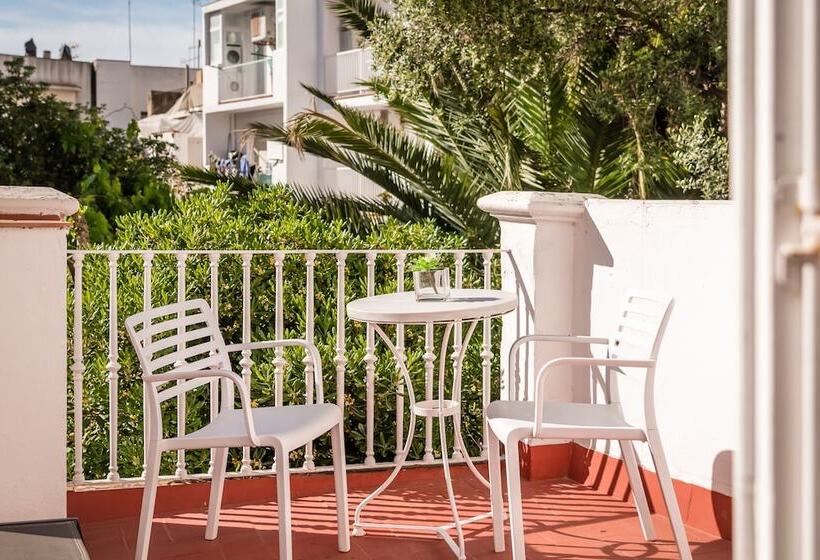 هتل Medium Romantic