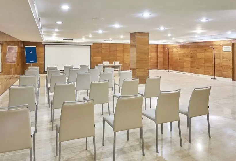 호텔 NH Barcelona Eixample