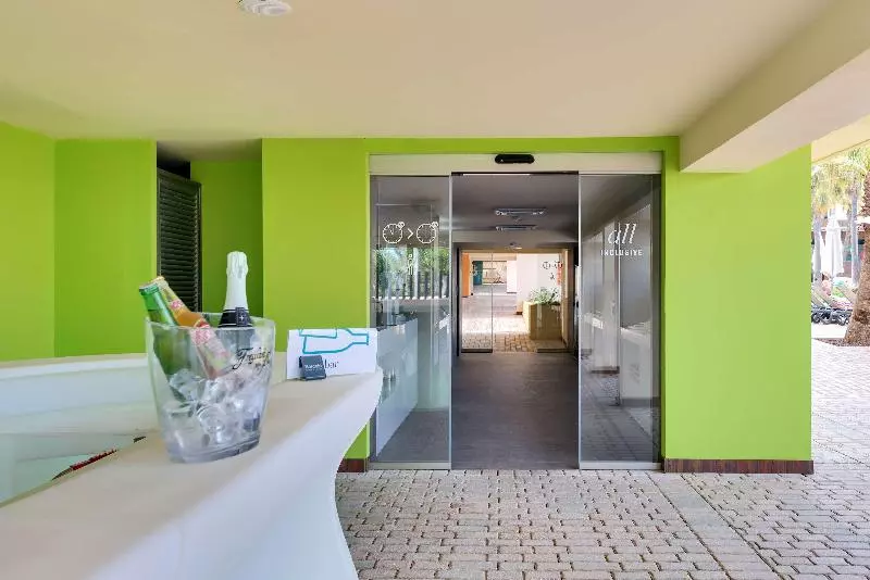 ホテル Occidental Ibiza - All Inclusive