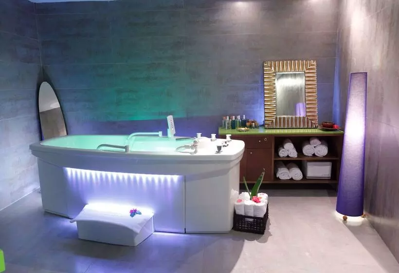 Hotel Occidental Menorca