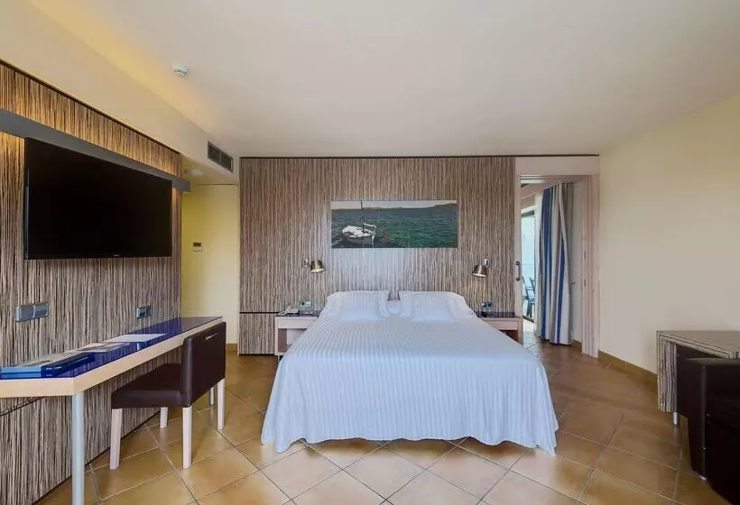 Hotel Occidental Menorca