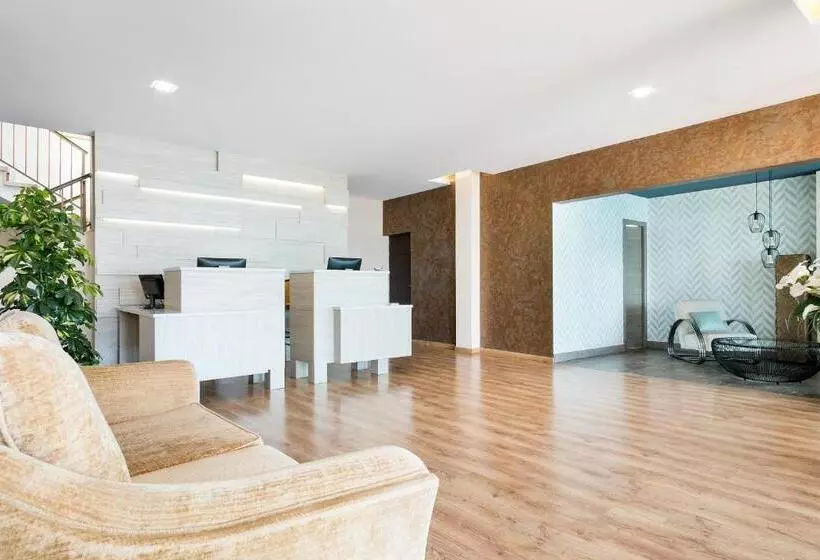 فندق Nura Santa Ponsa Pins