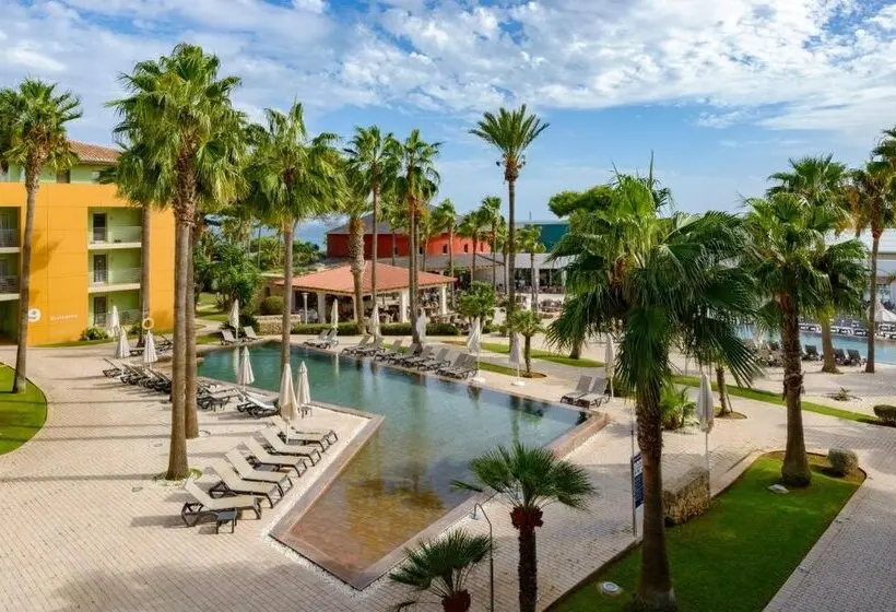 Hotel Seth Punta Prima