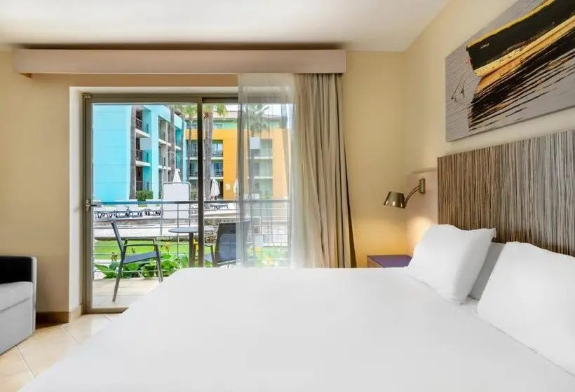 Hotel Seth Punta Prima