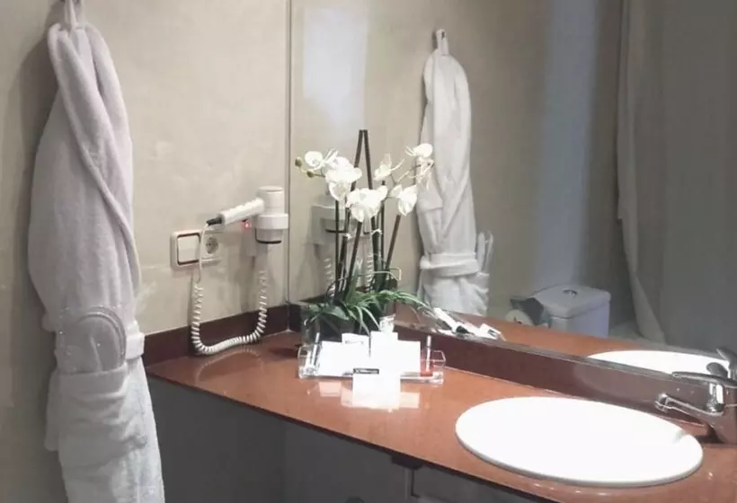 فندق Rh Sorolla Centro