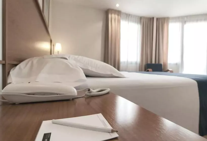 فندق Rh Sorolla Centro