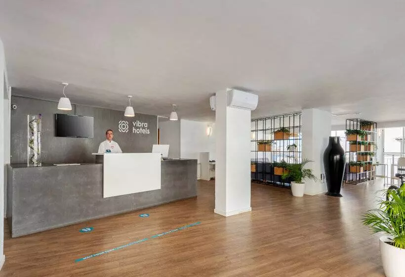 ホテル Vibra Marítimo