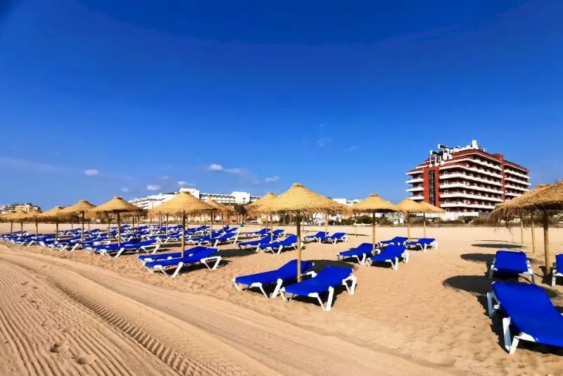 Aparthotel Acualandia