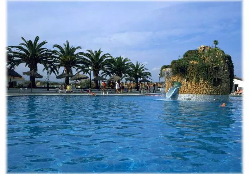 Aparthotel Acualandia