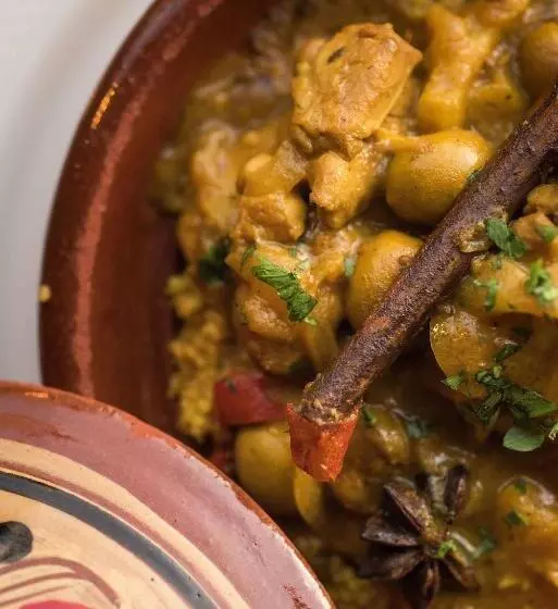 Chillout Hotel Tres Mares