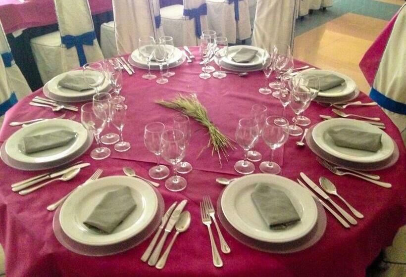 בית מלון כפרי Azuqueca