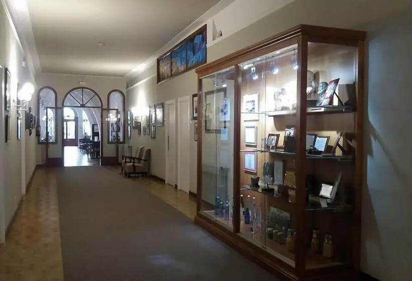 1881 Hotel Balneario Vichy Catalan