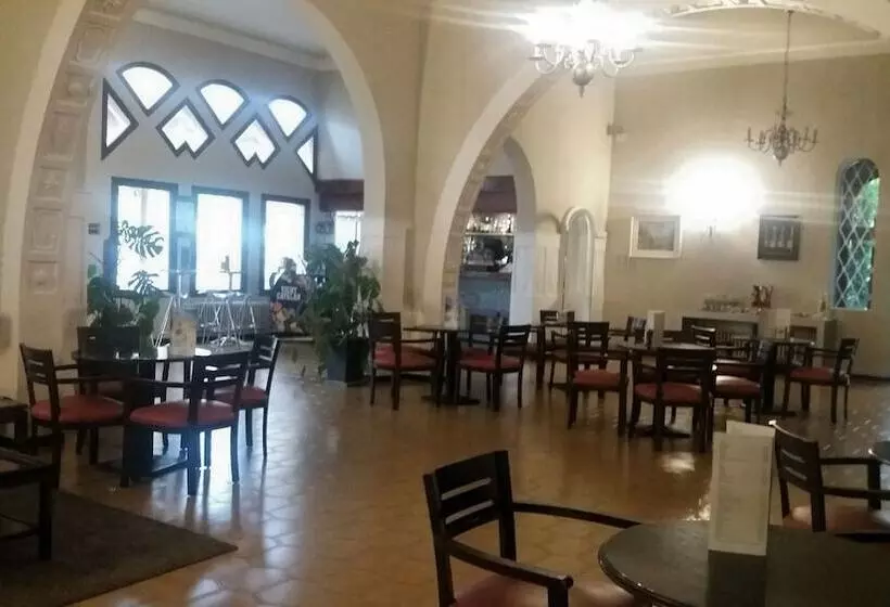 1881 Hotel Balneario Vichy Catalan