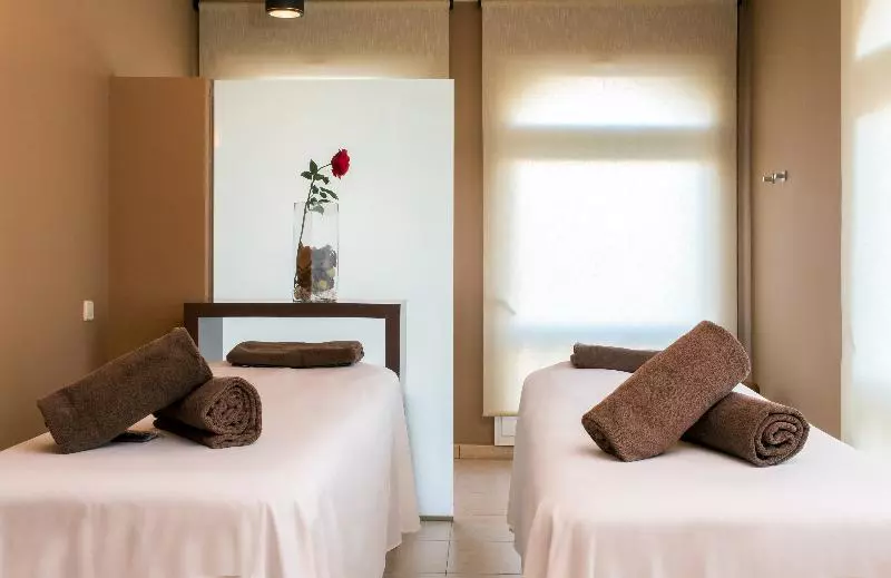 1881 Hotel Balneario Vichy Catalan