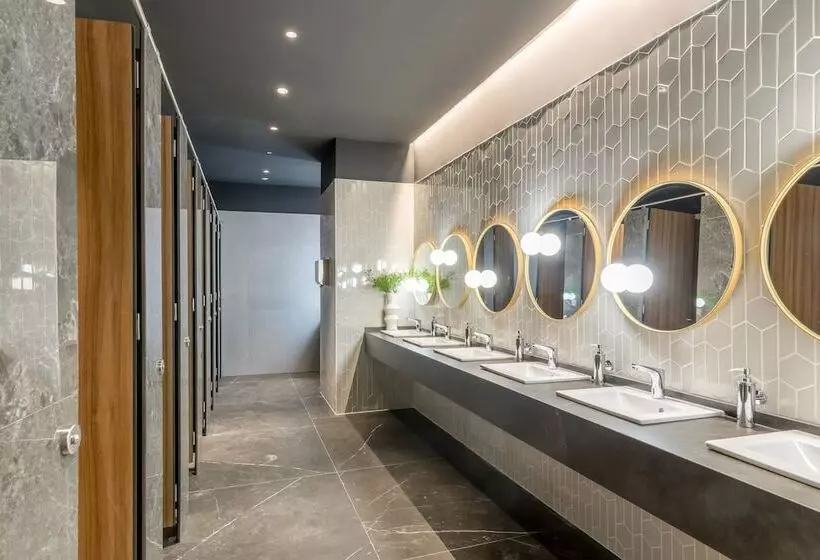 هتل Barcelo Costa Vasca