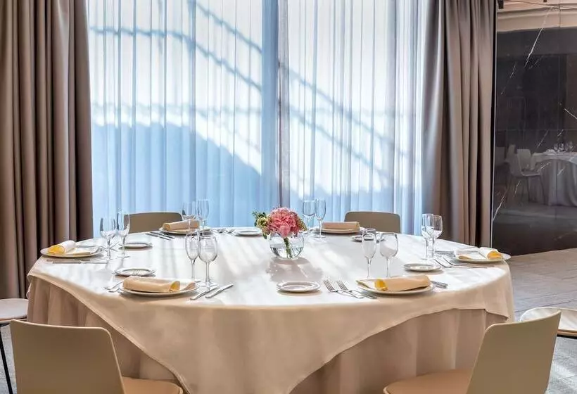 هتل Barcelo Costa Vasca