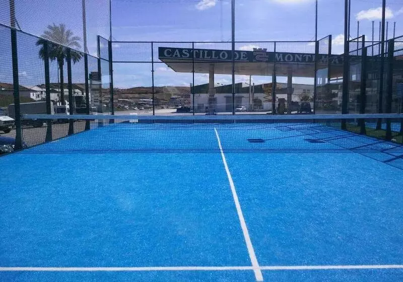 Отель Castillo De Montemayor