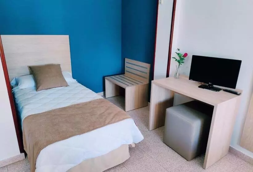 Отель Catalan Puerto Real