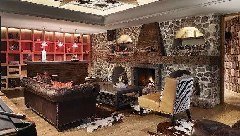 Отель El Lodge, Ski & Spa
